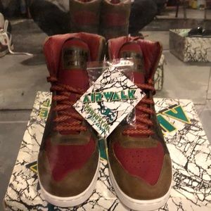 Airwalk hightops